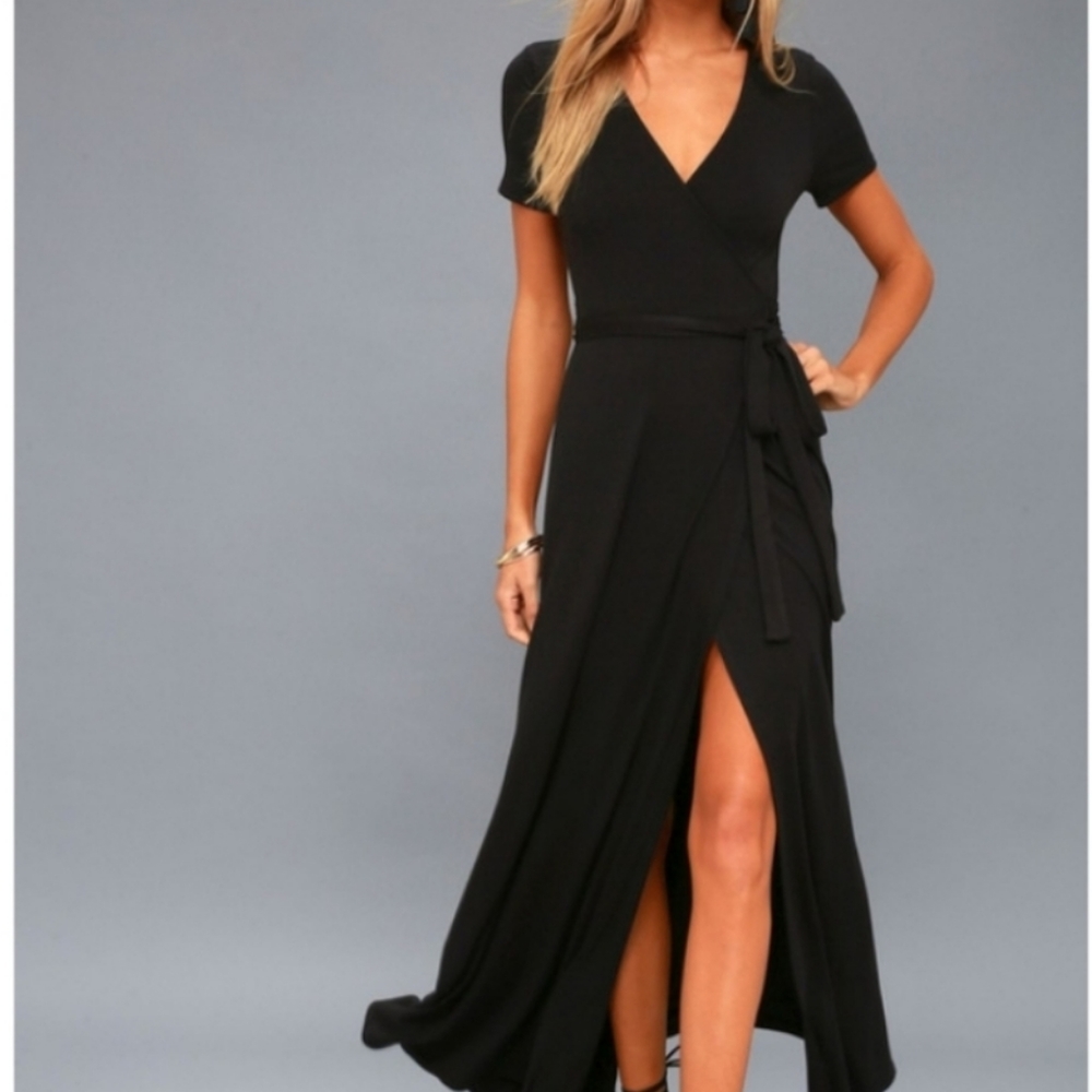 *Not Available*Lulu's NWT Black V-front Maxi Dress XS